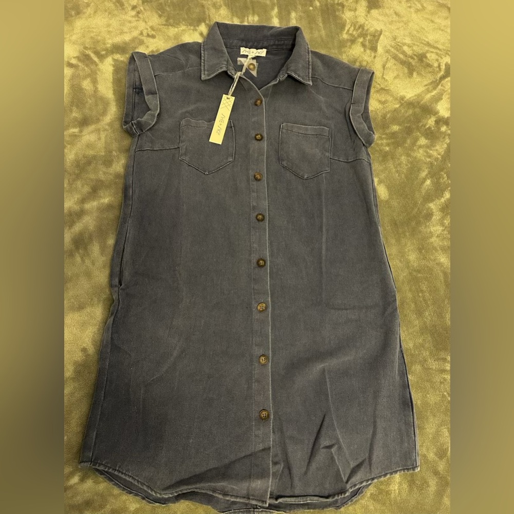 She + Sky Denim Blue Button-Down Dress
